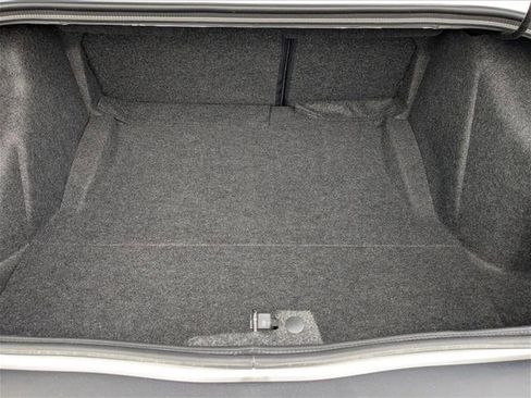 Used 2019 Dodge Challenger SRT Hellcat Redeye image 6