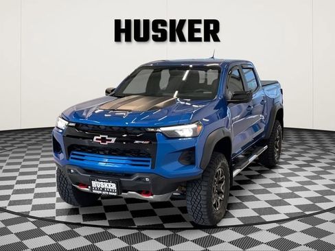 Used 2024 Chevrolet Colorado ZR2 w/ Technology Package image 4