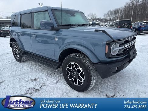 Used 2025 Ford Bronco Outer Banks image 1