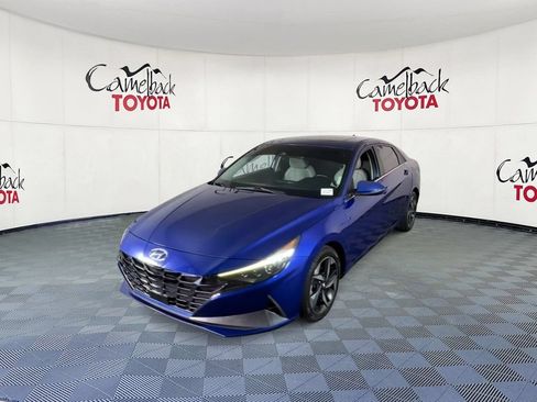 Used 2021 Hyundai Elantra Limited FWD image 6