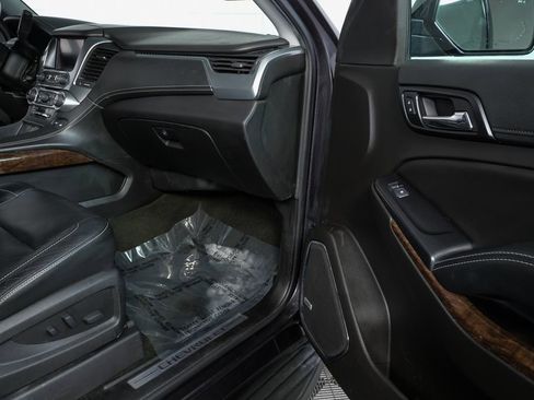 Used 2017 Chevrolet Tahoe LT w/ Luxury Package image 13