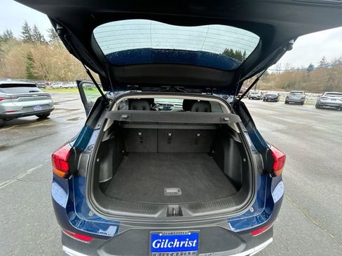 Used 2023 Buick Encore GX Select w/ Safety Package II image 23