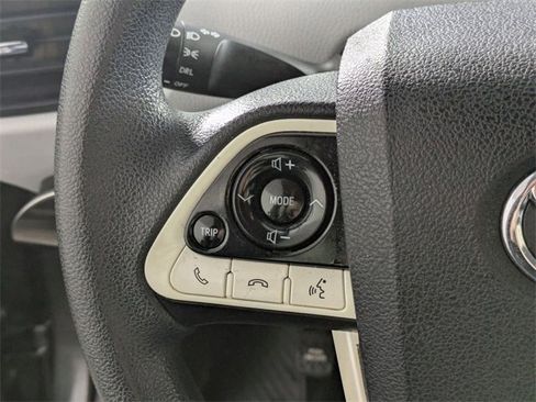 Used 2017 Toyota Prius Two image 19