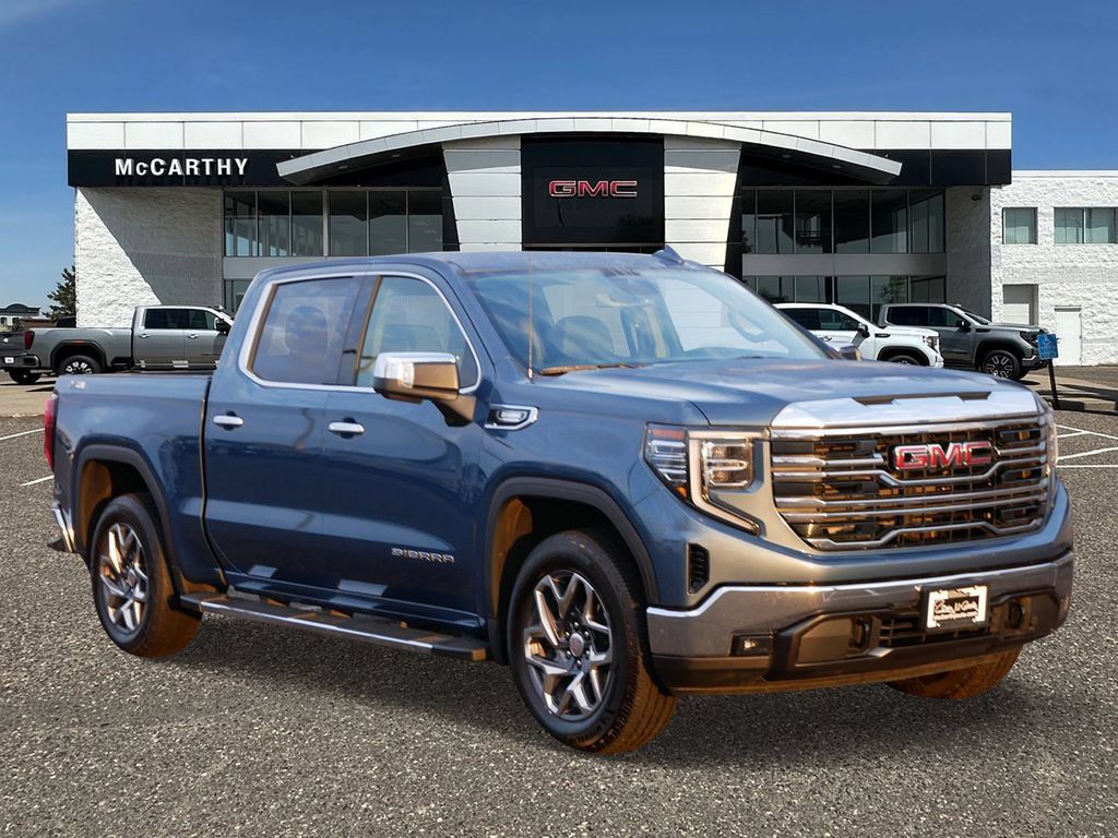 Used 2024 GMC Sierra 1500 SLT w/ SLT Premium Package AWD/4WD image 1