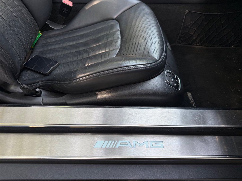 Used 2012 Mercedes-Benz SL 63 AMG image 14