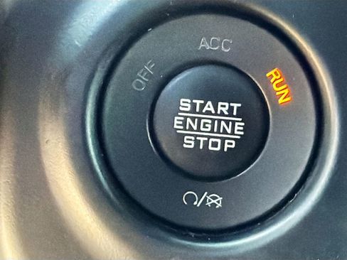 Used 2021 Jeep Wrangler Unlimited Rubicon image 34