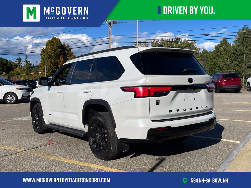 Used 2025 Toyota Sequoia Limited AWD/4WD image 3