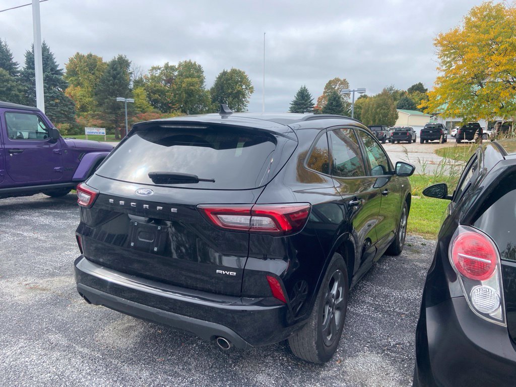 Used 2024 Ford Escape ST-Line AWD/4WD image 5