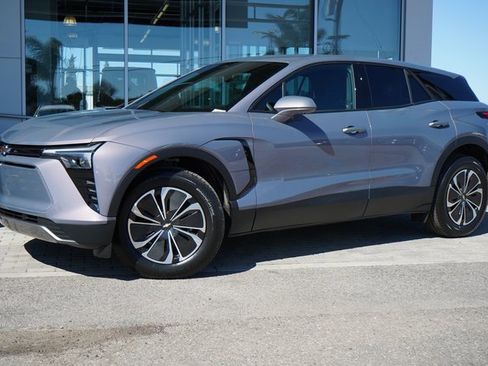 New 2026 Chevrolet Blazer EV LT image 4