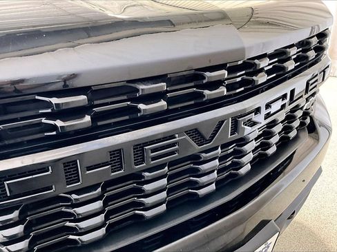 Used 2021 Chevrolet Silverado 1500 Custom RWD image 30