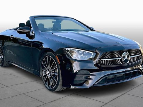 Used 2023 Mercedes-Benz E 450 Cabriolet image 2