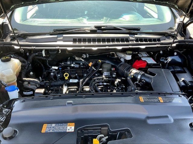 Used 2019 Ford Edge SEL w/ Equipment Group 201A FWD image 32