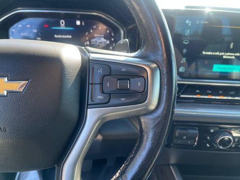 Used 2022 Chevrolet Silverado 1500 LTZ AWD/4WD image 28