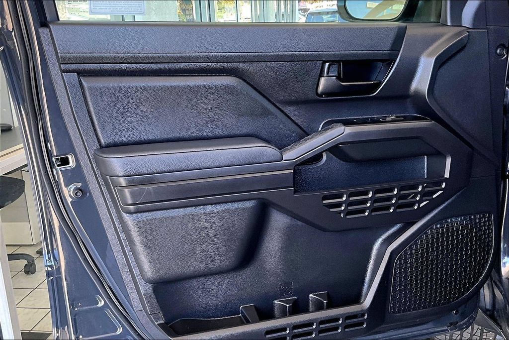 Certified 2025 Toyota Tacoma SR RWD image 21