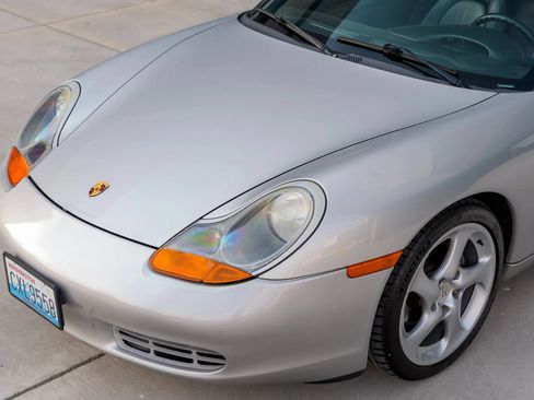 Used 1999 Porsche Boxster RWD image 75