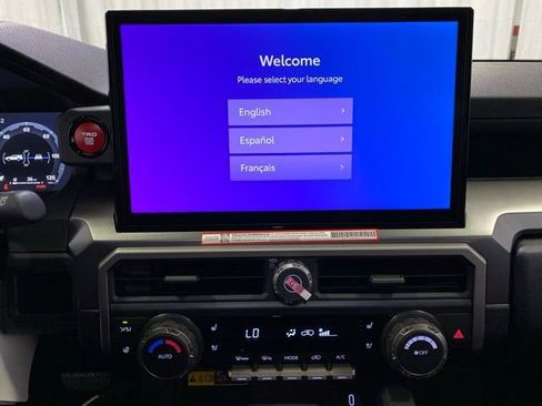 New 2026 Toyota 4Runner TRD Off-Road Premium AWD/4WD image 18