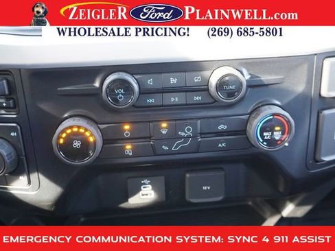 Used 2024 Ford F250 XL w/ Snow Plow/Camper Package image 9