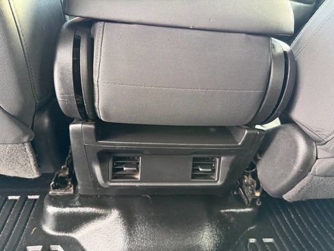 Used 2020 Chevrolet Silverado 2500 LT image 39