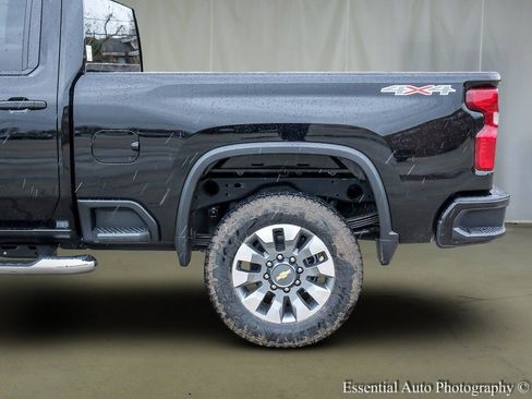 New 2026 Chevrolet Silverado 2500 Custom w/ Custom Value Package image 9