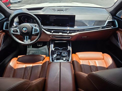 Used 2023 BMW X7 M60i w/ Executive Package AWD/4WD image 12