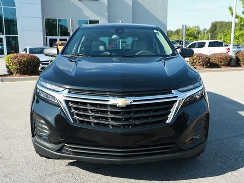 Used 2023 Chevrolet Equinox LS w/ LPO, Floor Liner Package FWD image 2