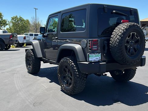 Used 2017 Jeep Wrangler Sport AWD/4WD image 5
