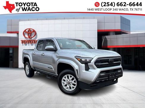 Used 2025 Toyota Tacoma SR5 image 1