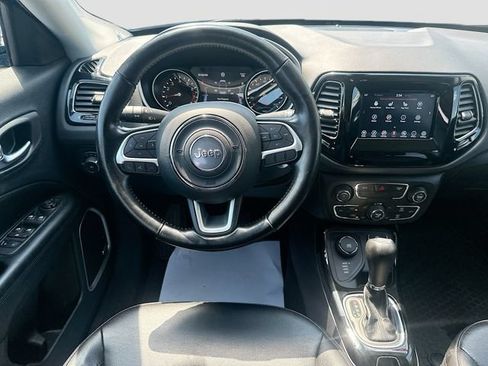Used 2021 Jeep Compass Latitude w/ Sun and Sound Group AWD/4WD image 24