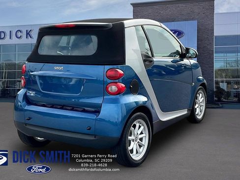 Used 2009 smart fortwo passion RWD image 6