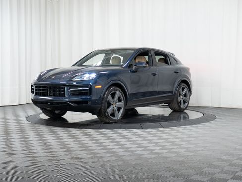 New 2026 Porsche Cayenne Coupe AWD/4WD image 29