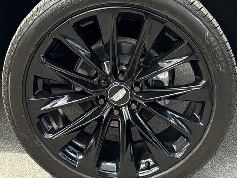 Used 2026 Cadillac Escalade Sport w/ LPO, ONYX Package image 13