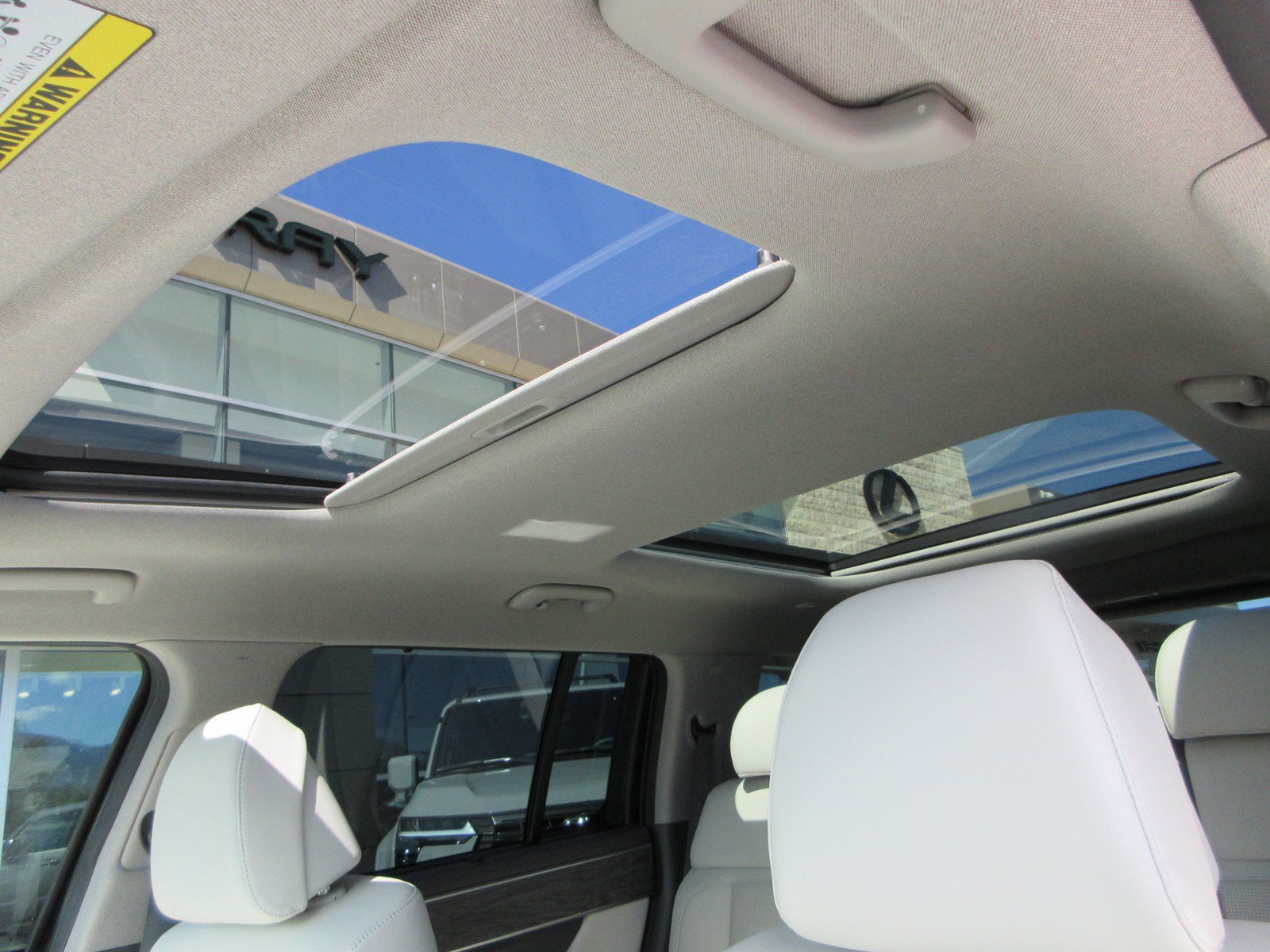 Used 2024 Hyundai Santa Fe Limited AWD/4WD image 17