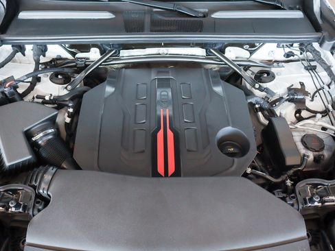 New 2025 Audi SQ5 Prestige image 4