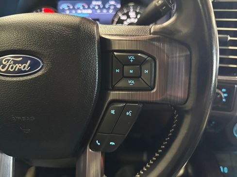 Used 2020 Ford F350 Limited image 22