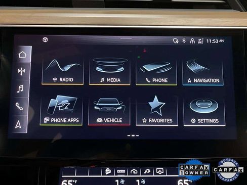 Used 2024 Audi Q8 e-tron Premium image 45