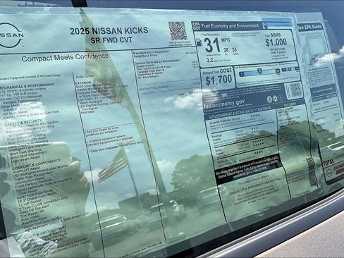 New 2025 Nissan Kicks SR image 14