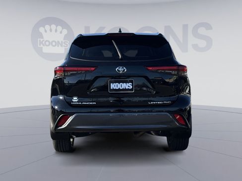Used 2023 Toyota Highlander Limited image 5