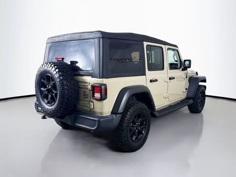 Used 2022 Jeep Wrangler Unlimited Sport image 7