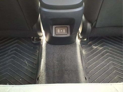Used 2025 Hyundai Elantra Sport w/ Cargo Package FWD image 12