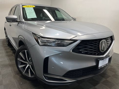 Certified 2025 Acura MDX SH-AWD w/ Technology Package image 1