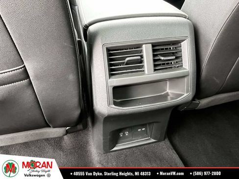 Certified 2023 Volkswagen Atlas Cross Sport SEL AWD/4WD image 14
