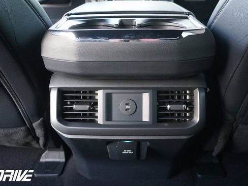 Used 2025 Ford F150 Lariat image 36