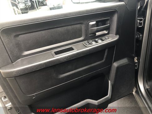 Used 2013 RAM 1500 Tradesman w/ Popular Equipment Group AWD/4WD image 9