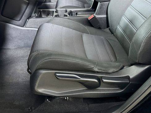 Used 2020 Honda CR-V LX image 19