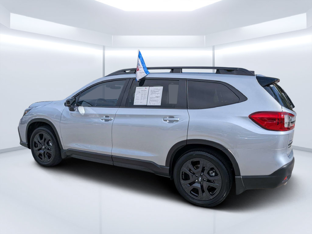 Certified 2025 Subaru Ascent Bronze Edition AWD/4WD image 4