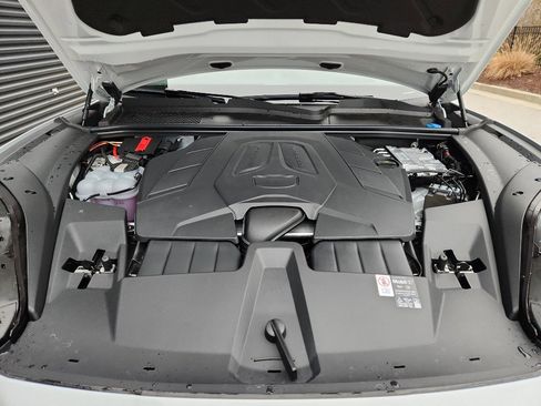 New 2026 Porsche Cayenne Coupe image 50