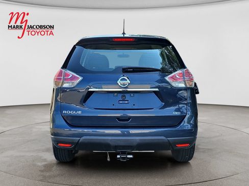Used 2015 Nissan Rogue S AWD/4WD image 9