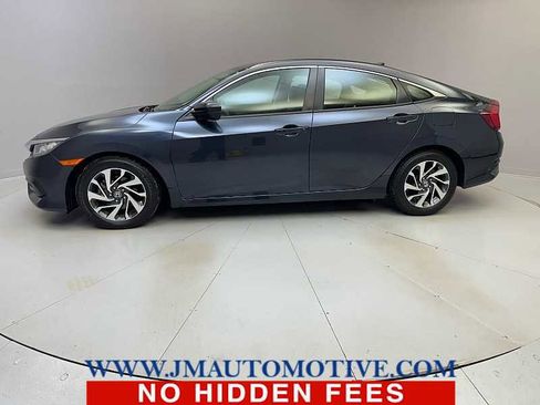 Used 2017 Honda Civic EX image 2
