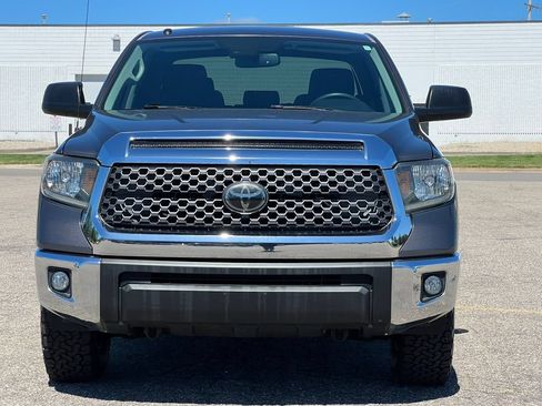 Used 2018 Toyota Tundra SR5 w/ SR5 Upgrade Package RWD image 40