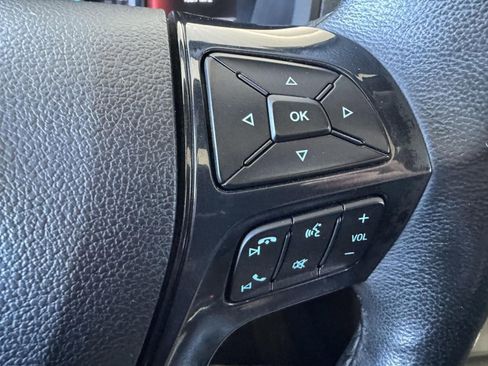 Used 2018 Ford Explorer XLT w/ Equipment Group 202A image 17